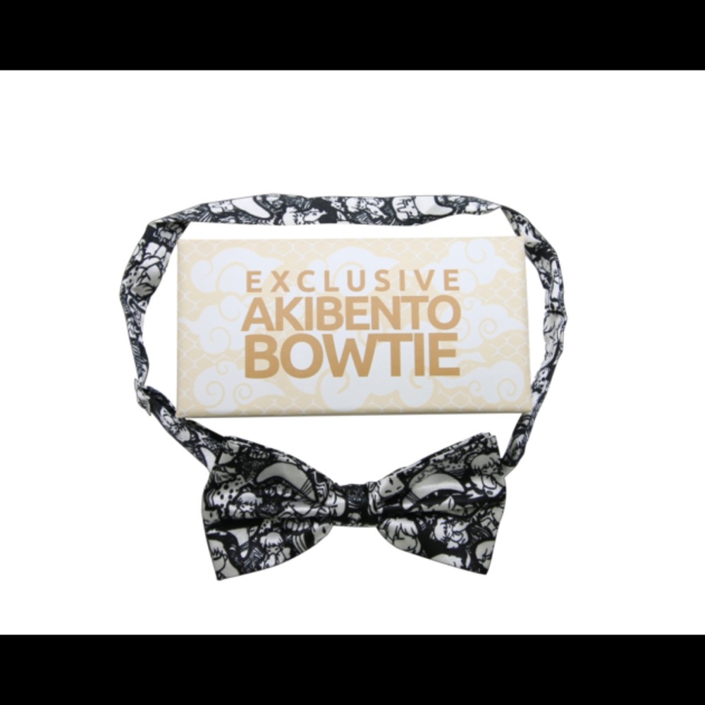 Exclusive Akibento Bow tie